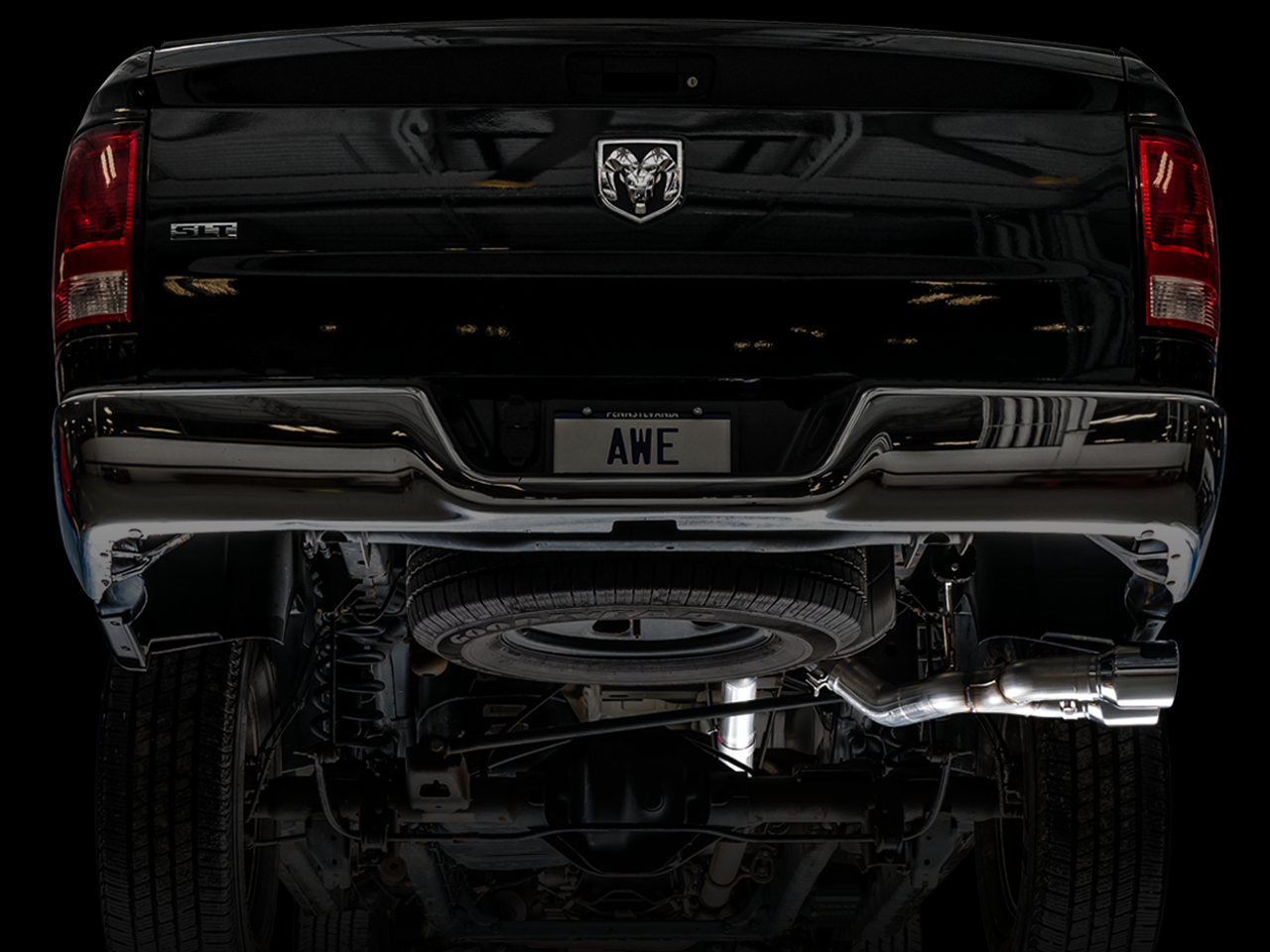 AWE Tuning 0FG Single Side Exit Catback Exhaust for 4th Gen RAM 1500 5.7L (without bumper cutouts) - Dual Chrome Tips