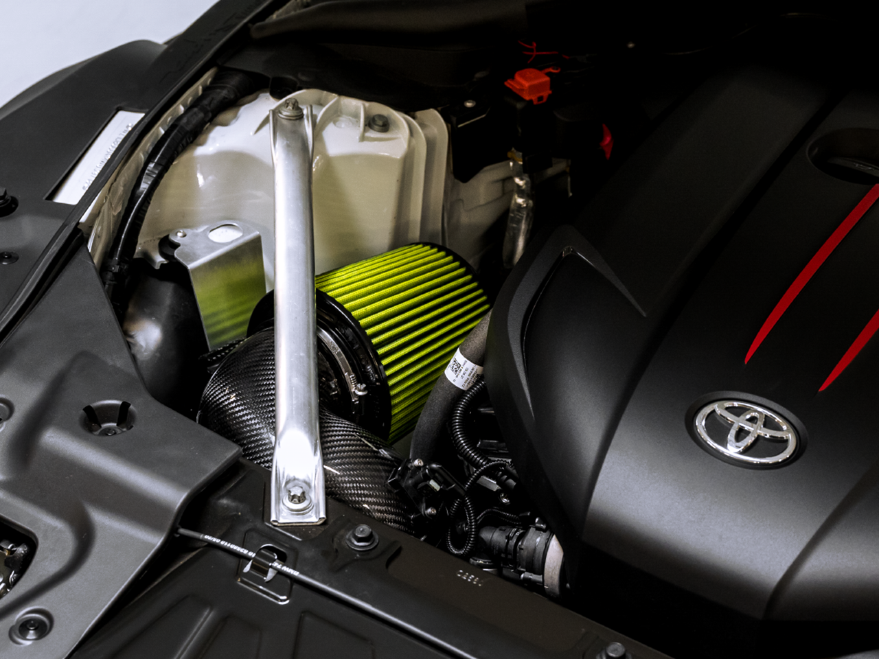 AWE S-FLO Carbon Intake Lid for 2020-2024 GR Supra - 2660-15019