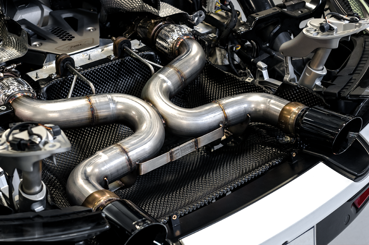 AWE Performance Exhaust for McLaren 720S - Diamond Black Tips - 3010-33050