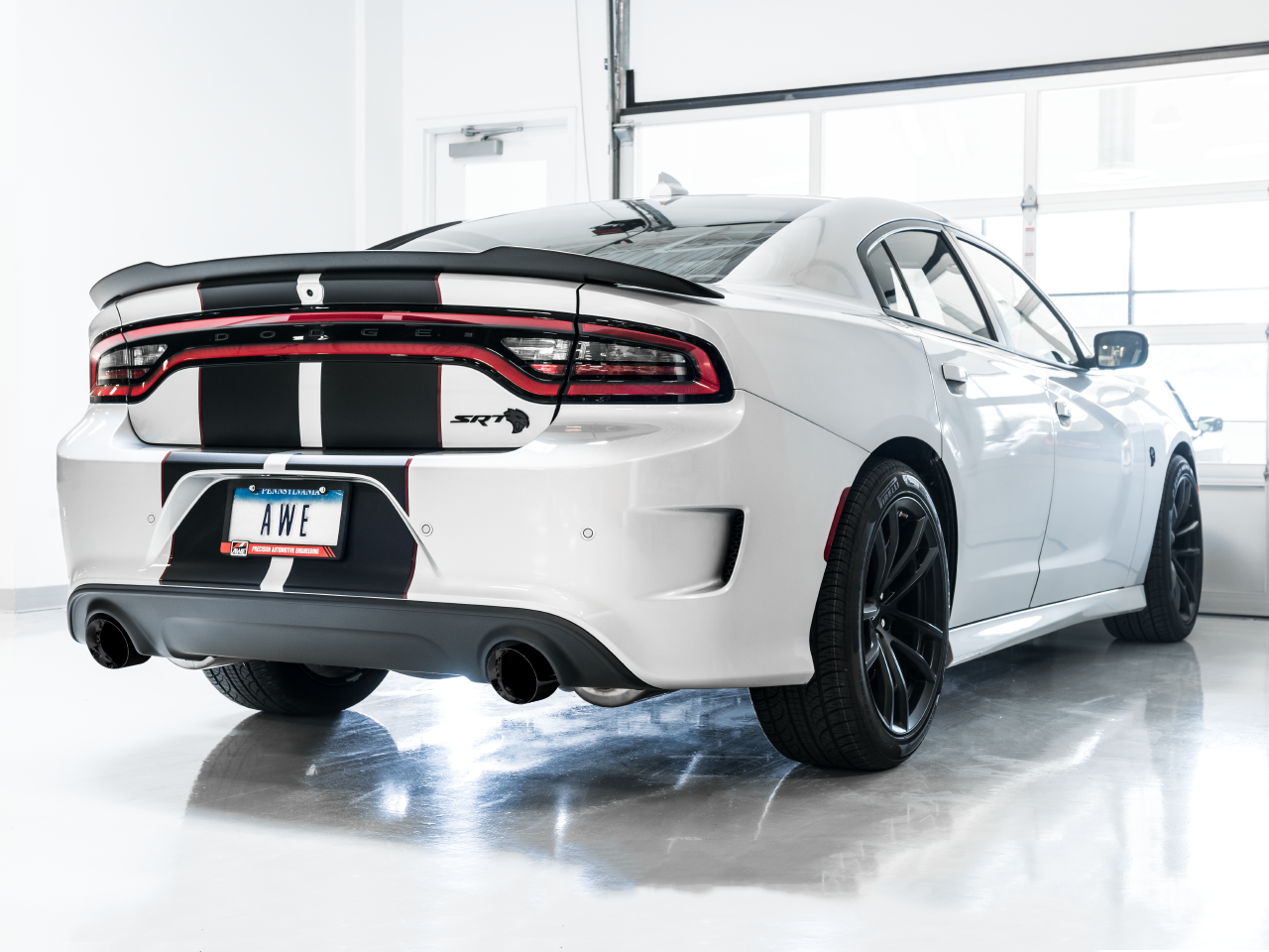 AWE Track Edition Exhaust for 15+ Charger 6.4 / 6.2 SC - Diamond Black Tips - 3015-33126