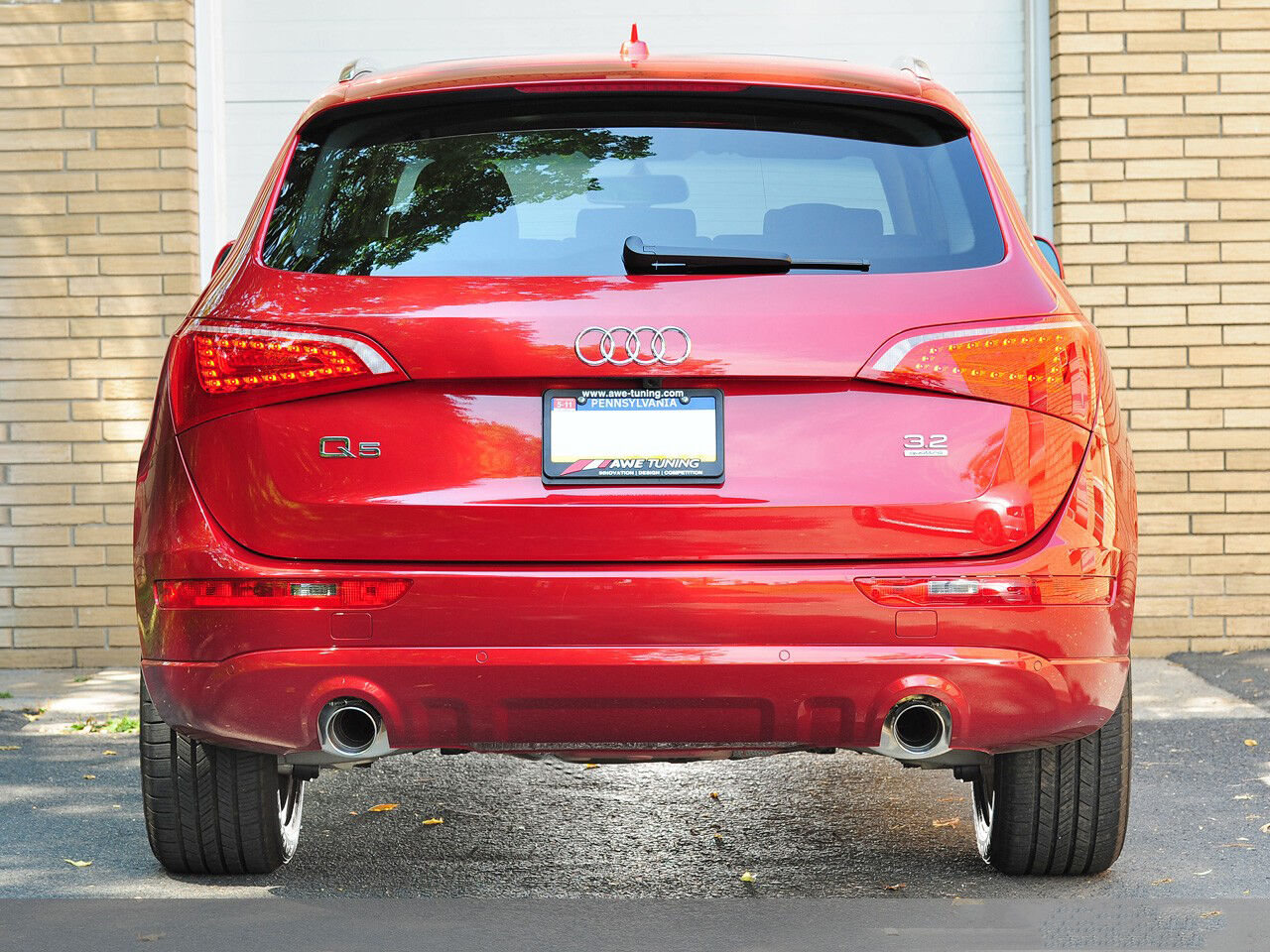 AWE Non-Resonated Exhaust System (Downpipe-Back) for 8R Q5 3.2L -- Polished Silver Tips - 3020-32018