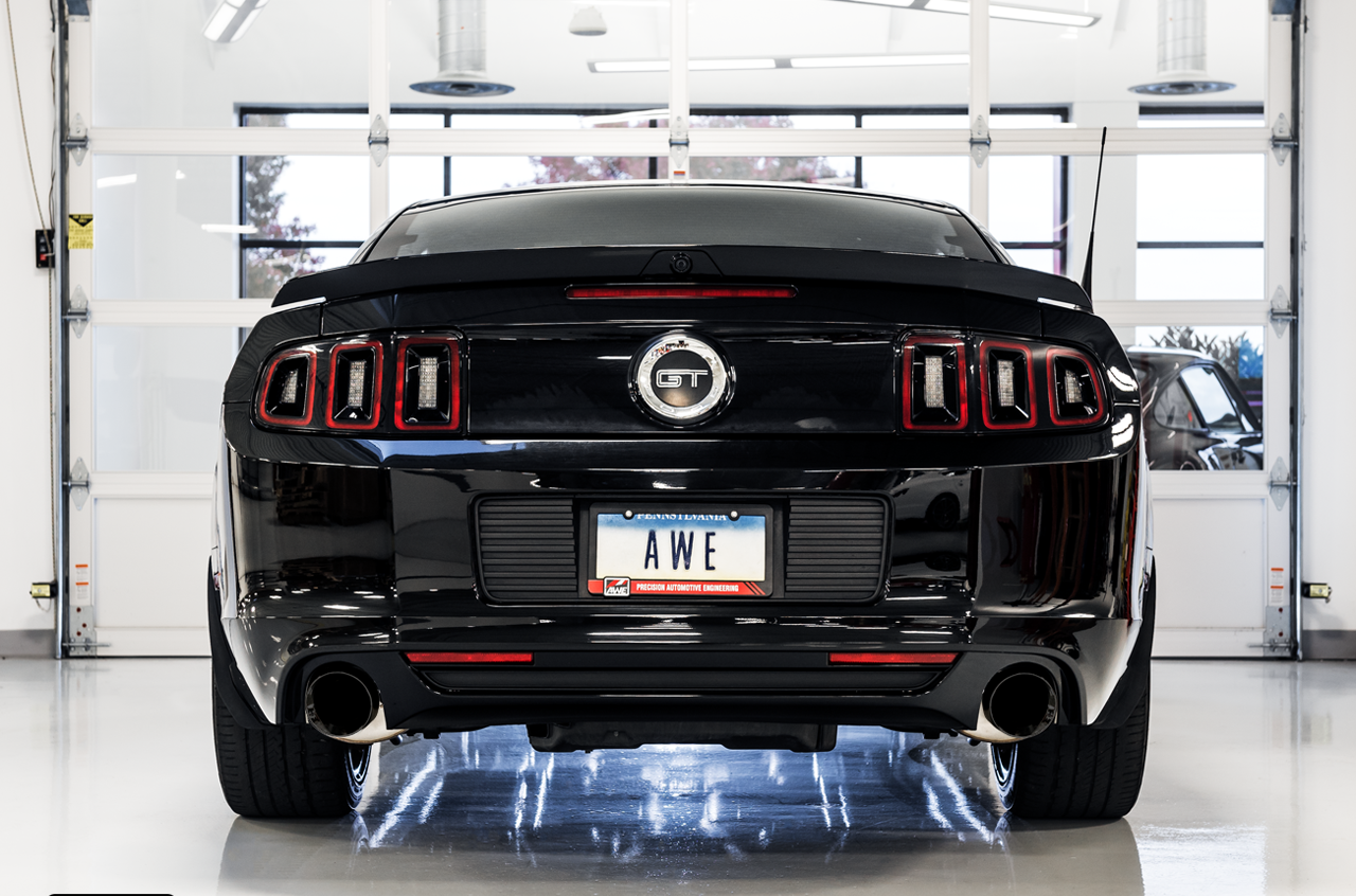 AWE Track Edition Axle-back Exhaust for the S197 Ford Mustang GT - Diamond Black Tips - 3020-33044