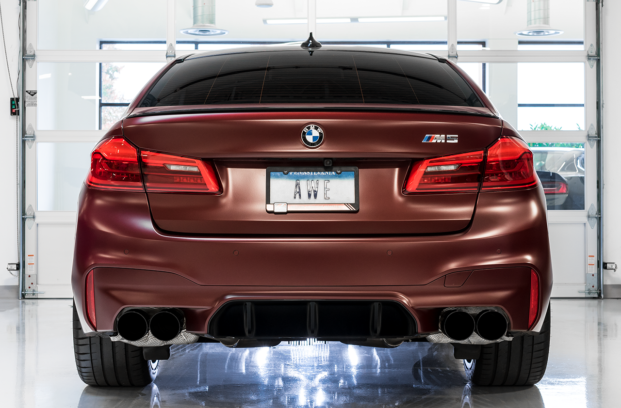 AWE SwitchPath Axleback Exhaust for BMW F90 M5 - Diamond Black Tips - 3025-43065