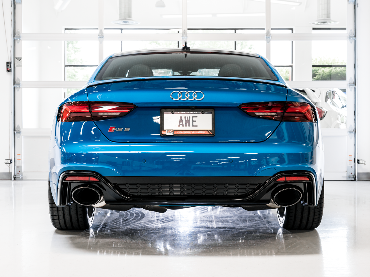 AWE Tuning Track Edition Exhaust for Audi B9.5 RS 5 Sportback - Non-Resonated - Diamond Black RS-style Tips