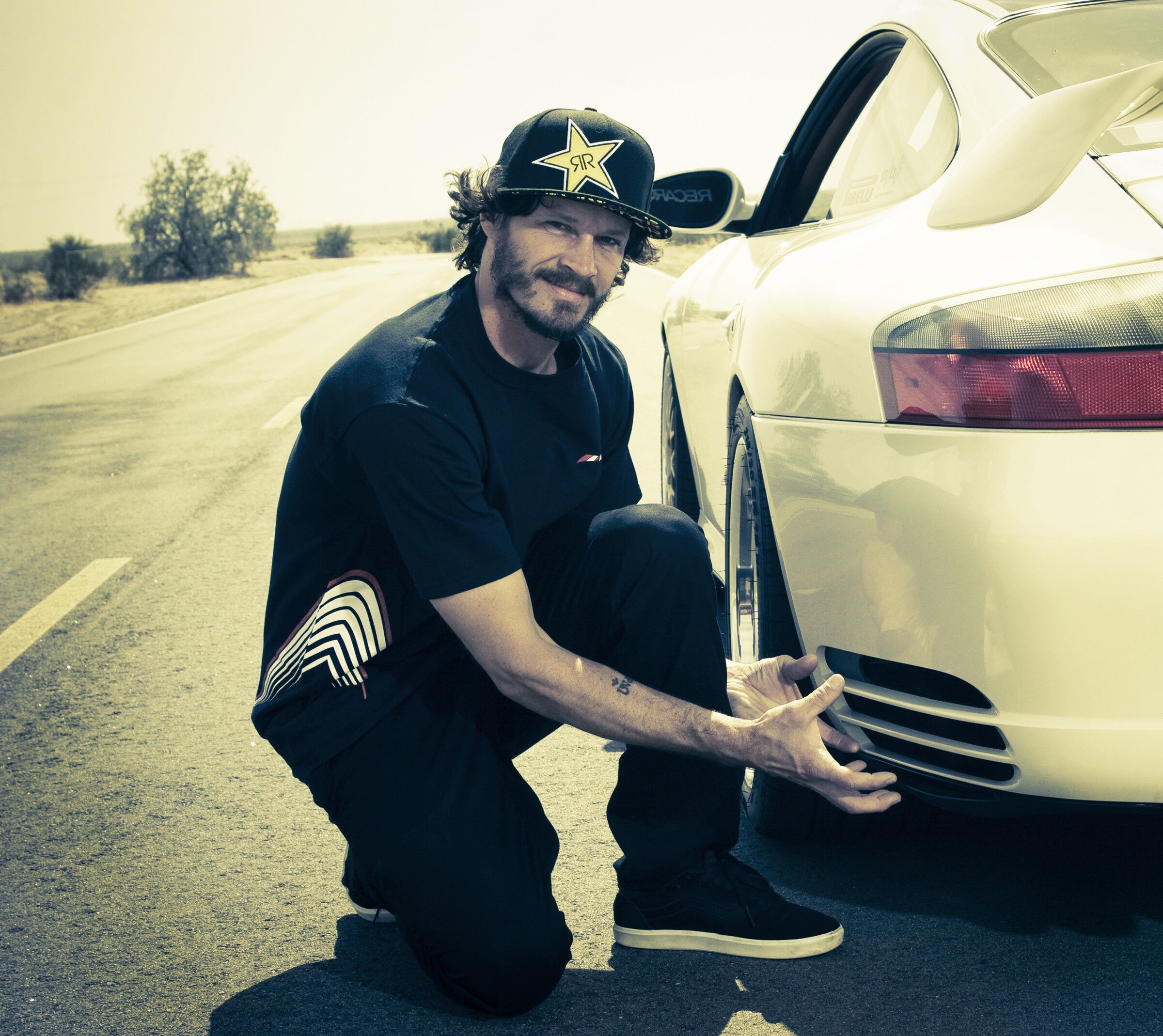 AWE Tuning Performance Intercoolers for Porsche 996 Turbo