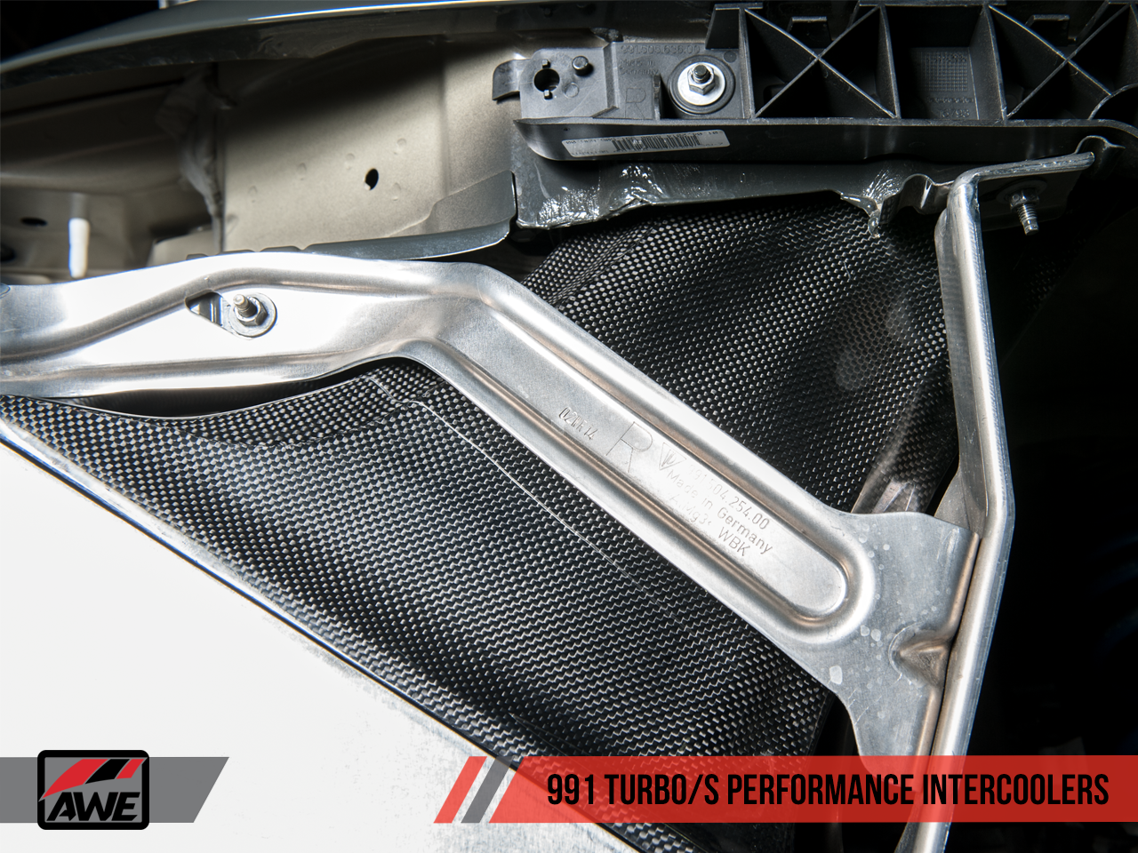 AWE Tuning Performance Intercooler Kit for Porsche 991 Turbo / S