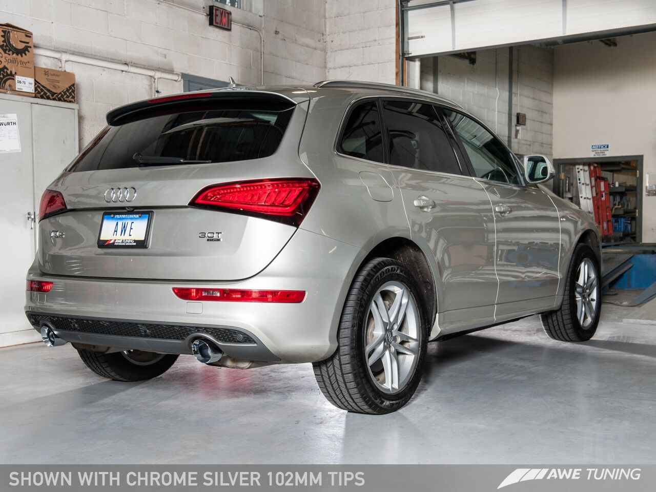 AWE Tuning Touring Edition Exhaust for 8R Q5 3.0T Dual Outlet, Chrome Silver Tips