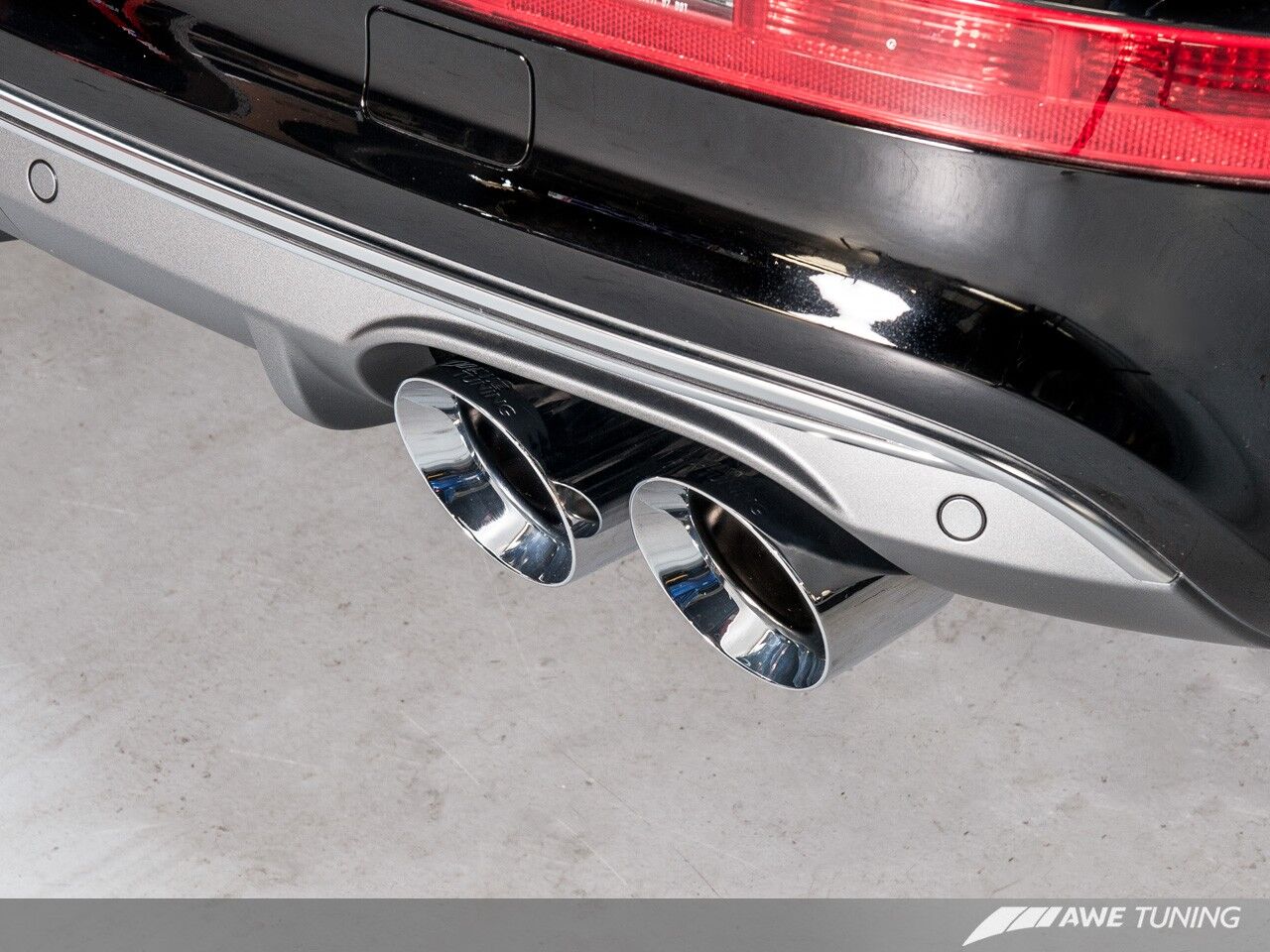 AWE Tuning Touring Edition Exhaust for 8R SQ5 - Quad Outlet, Chrome Silver Tips