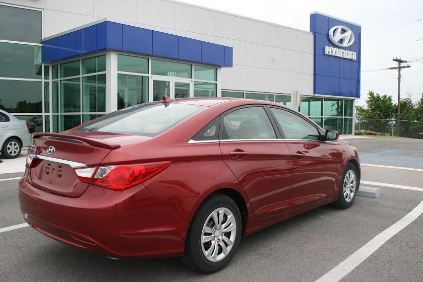 2011-2017 Hyundai Sonata Custom Post Spoiler Wing