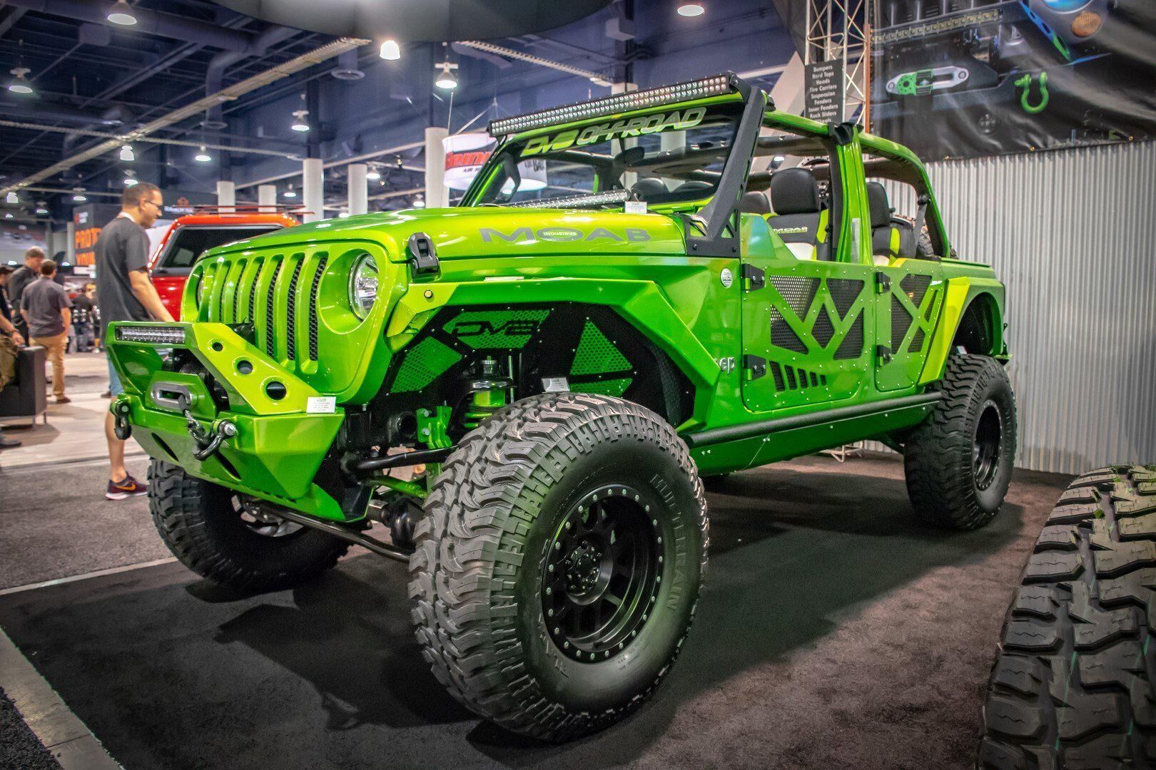 2018-2022 Jeep Wrangler JL & 2020-2022 JT Half-Doors With Aluminum Mesh by DV8 Off-Road