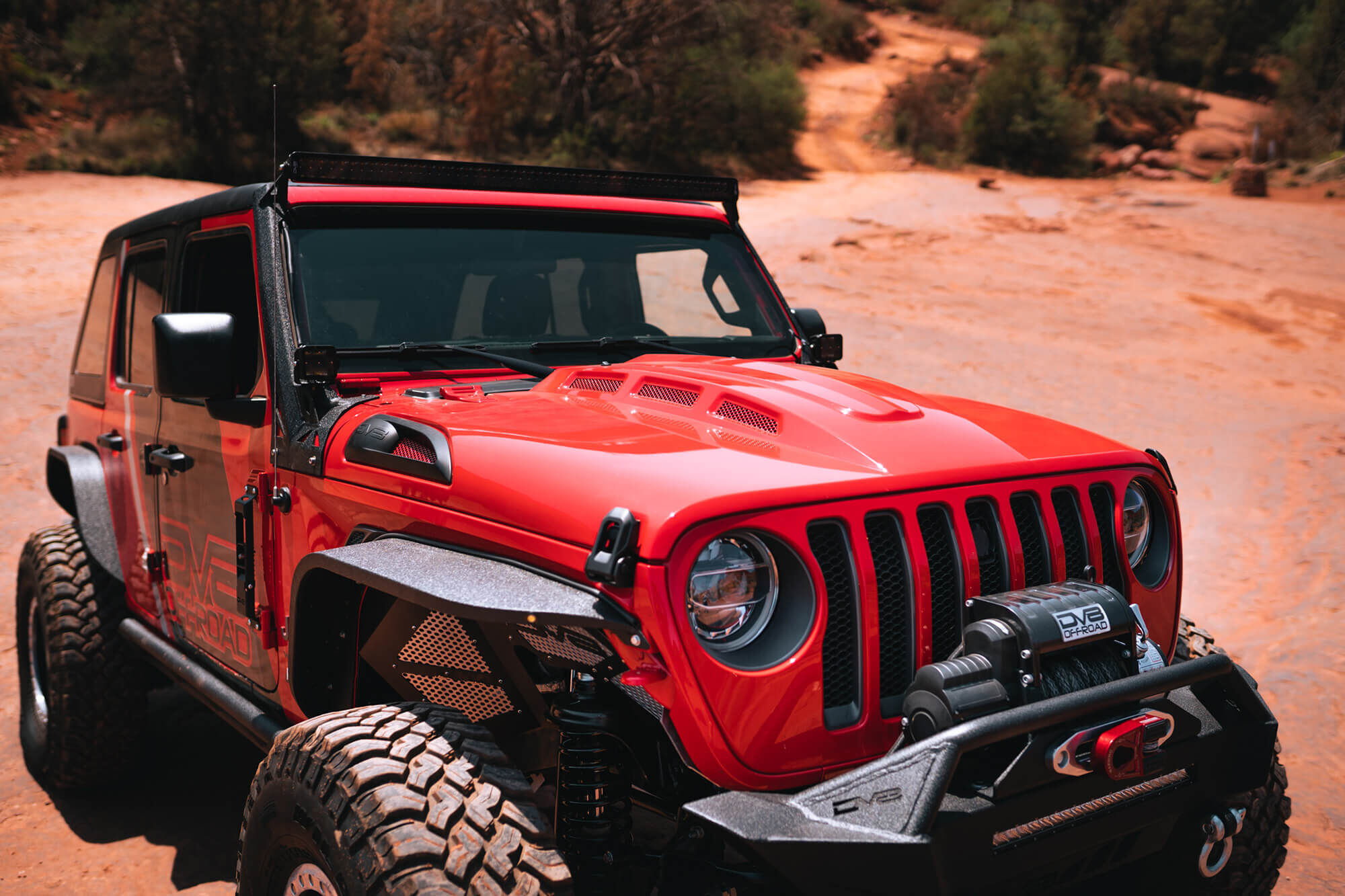 2018-2022 Jeep Wrangler JL & 2020-2022 Jeep Gladiator JT Heat Dispersion Hood by DV8 Off-Road