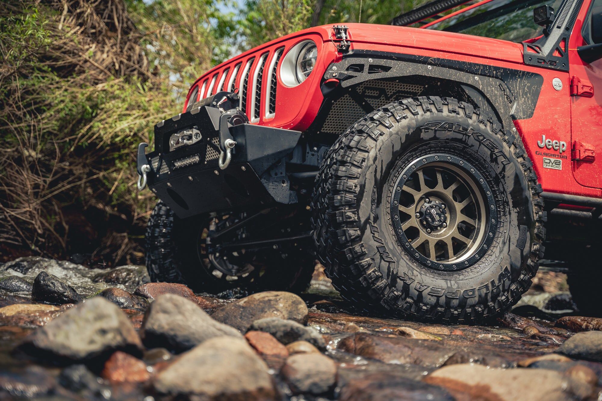 2018-2022 Jeep Wrangler JL & 2020-2022 JT Front Inner Fenders Black Or Raw by DV8 Off-Road