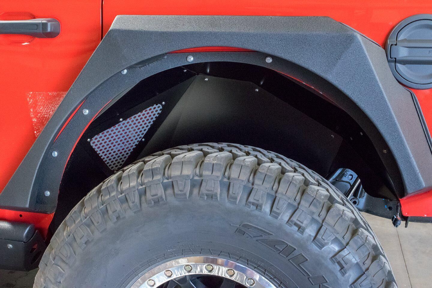 2018-2022 Jeep Wrangler JL Rear Inner Fenders Black Or Raw by DV8 Off-Road - INFEND-03RB