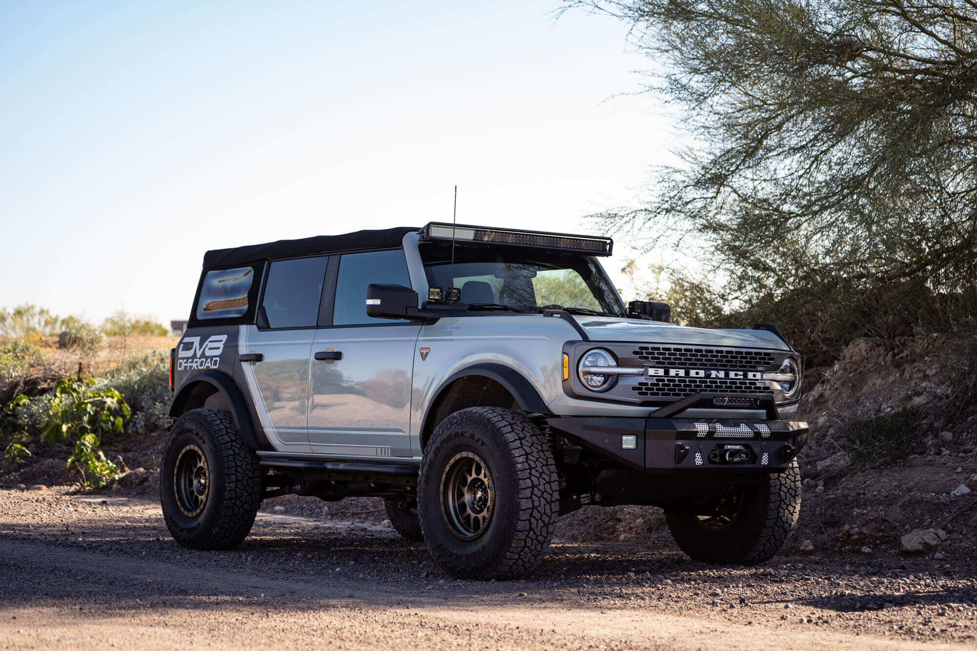 2021-2022 Ford Bronco 50-Inch Led Light Bar Mount by DV8 Off-Road