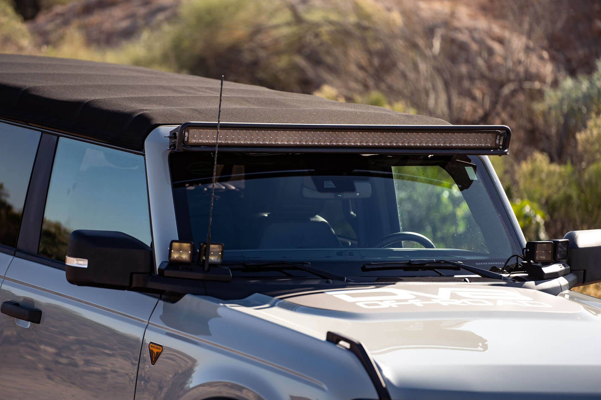2021-2022 Ford Bronco 50-Inch Led Light Bar Mount by DV8 Off-Road