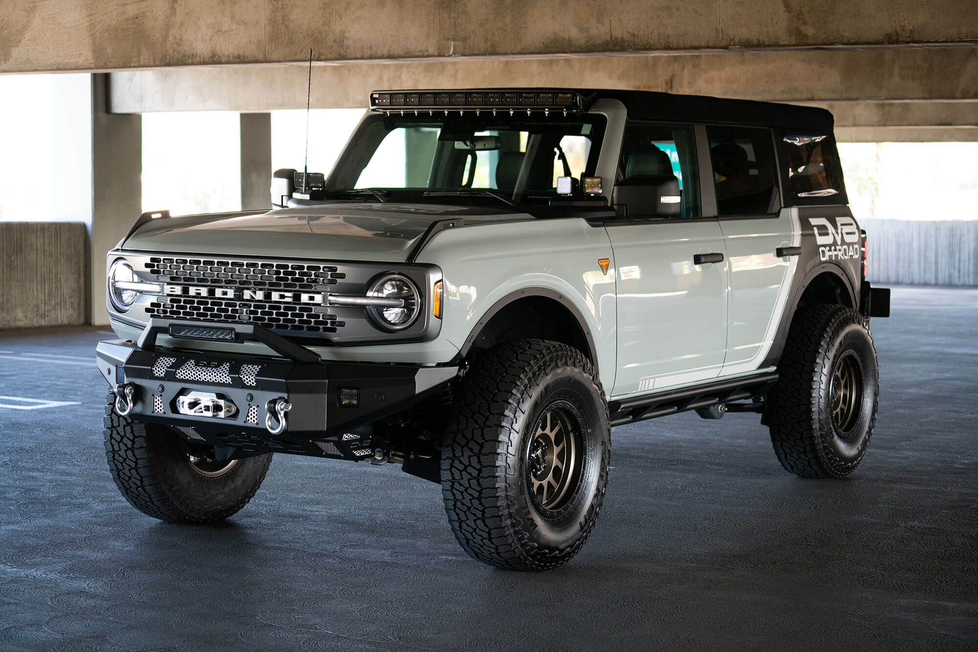 2021 Ford Bronco Bull Bar With Led Light Bar Mount For MTO Series Front Bumpers by DV8 Off-Road
