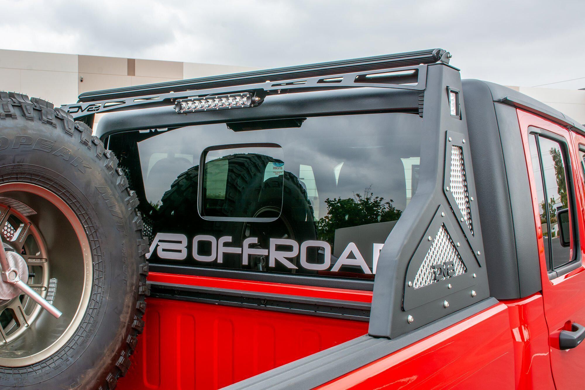 2020-2022 Jeep Gladiator JT Chase Rack by DV8 Off-Road