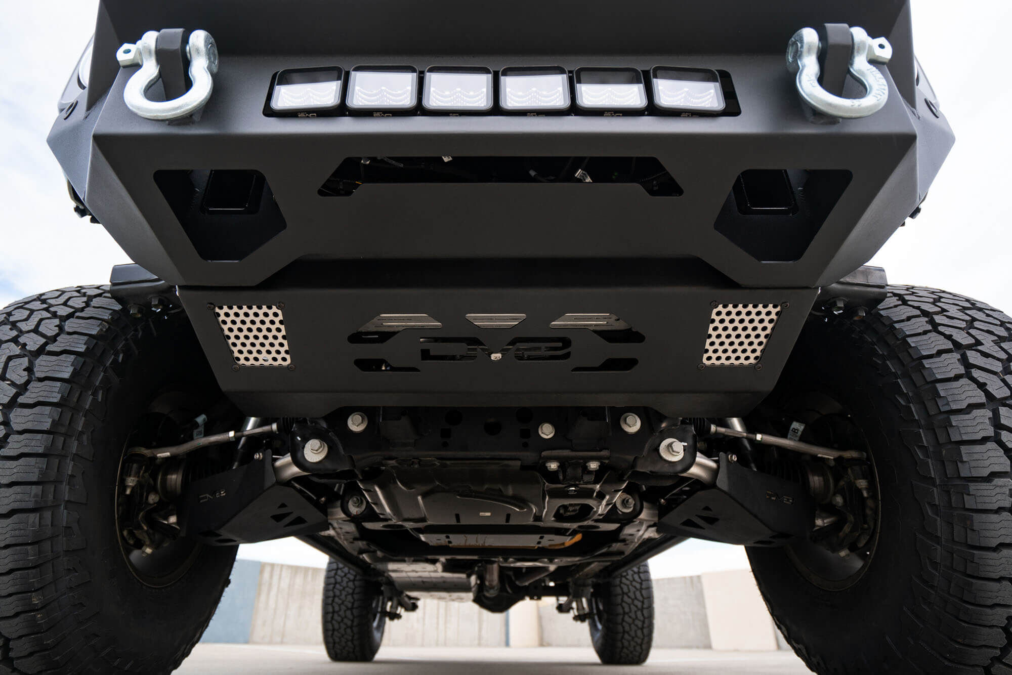 2021-2022 Ford Bronco Steel Front Skid Plate by DV8 Off-Road