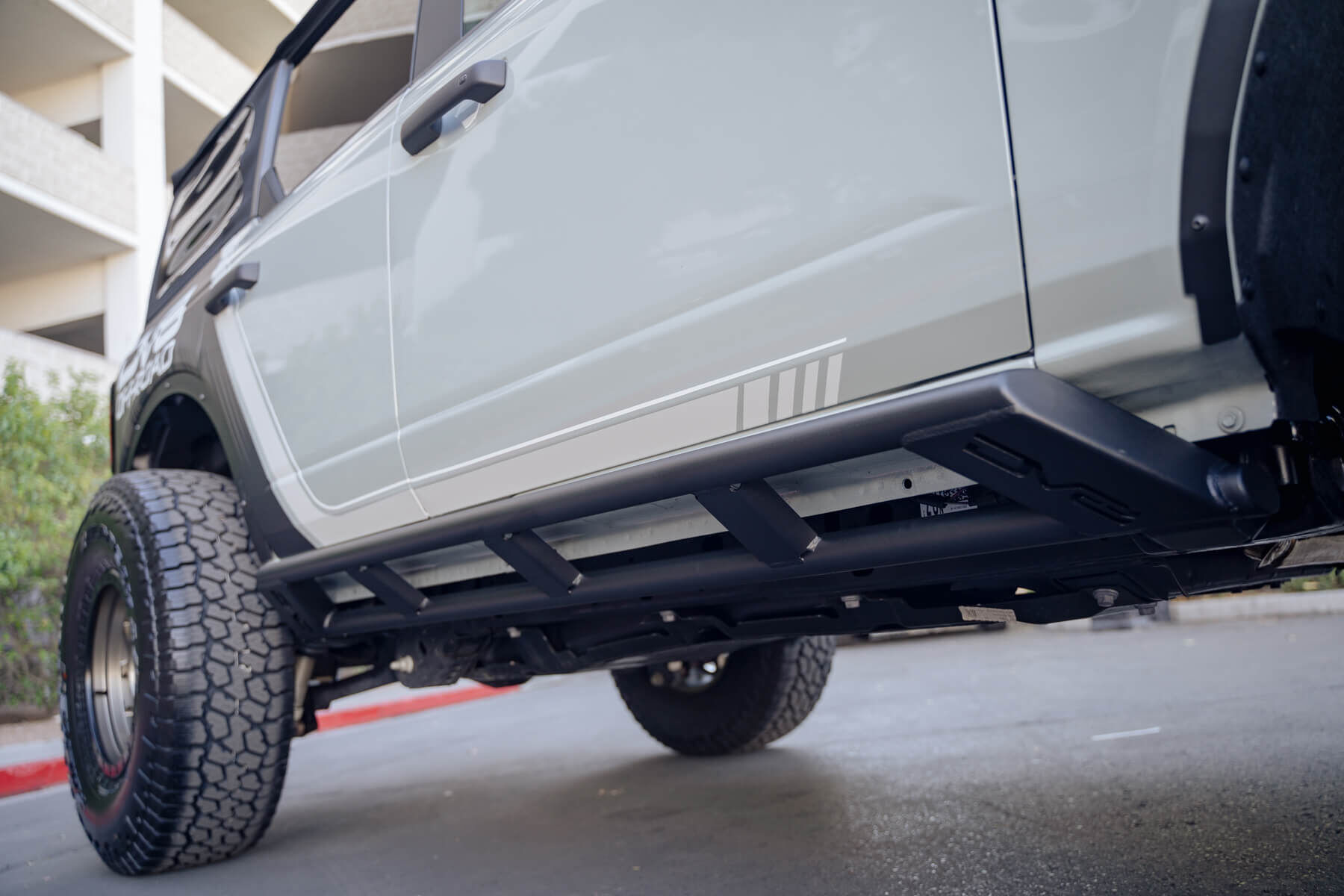 2021-2022 Ford Bronco FS15 Series Rock Sliders by DV8 Off-Road