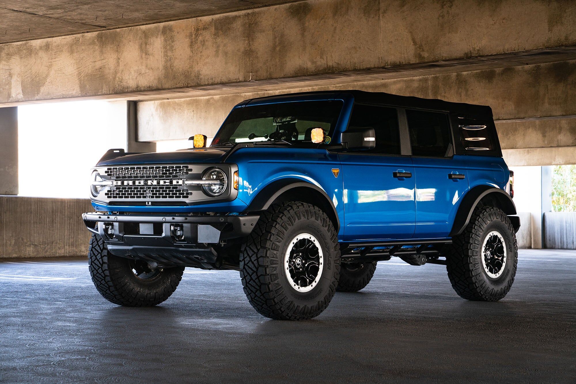 2021-2022 Ford Bronco FS15 Series Rock Sliders by DV8 Off-Road