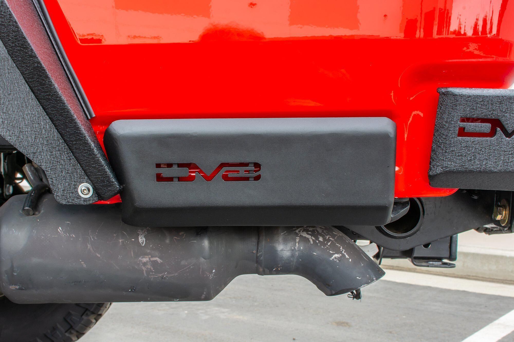 2020-2022 Jeep Gladiator JT Bedside Rock Sliders by DV8 Off-Road