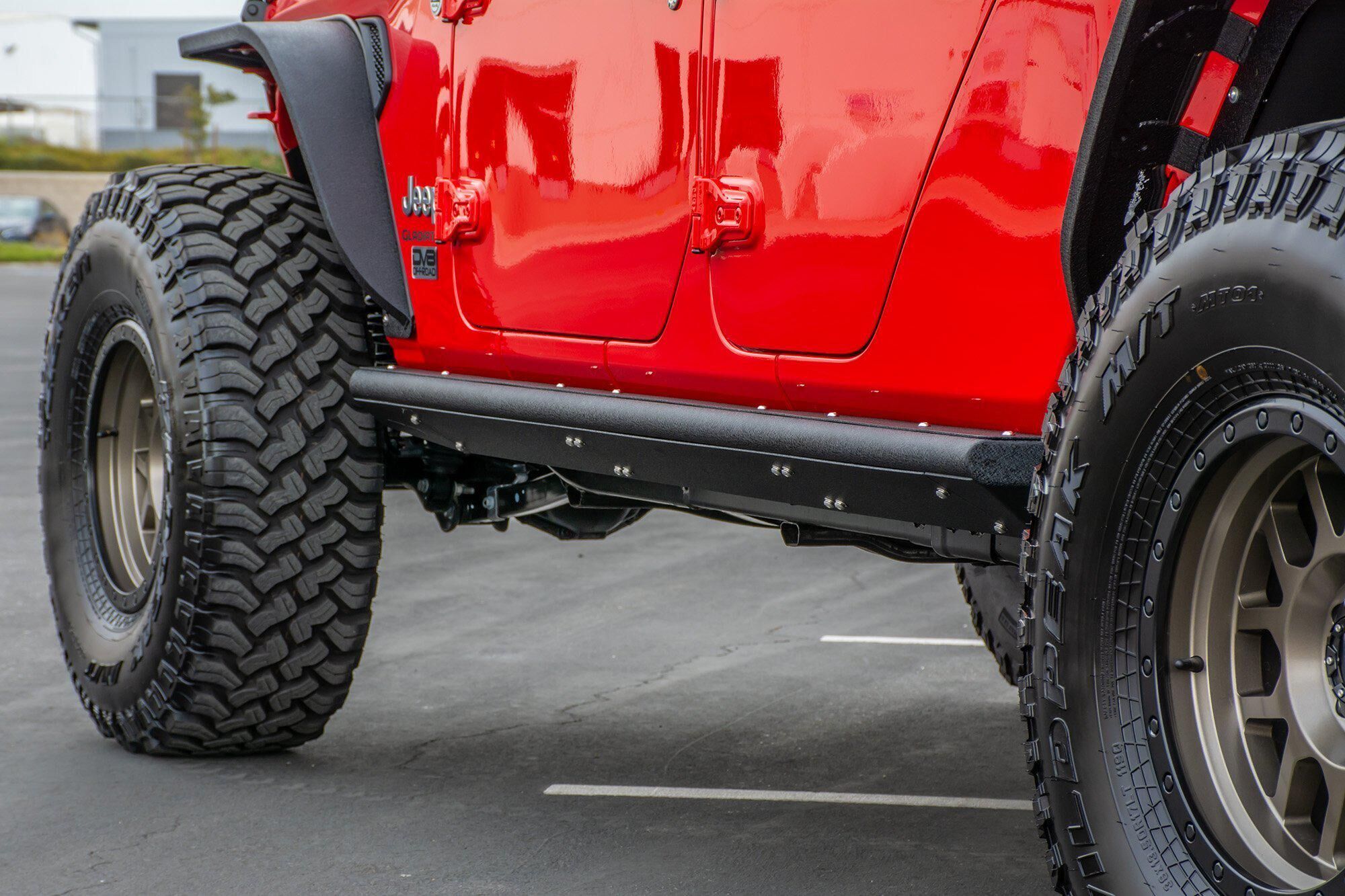 2020-2022 Jeep Gladiator JT Rock Sliders With Step by DV8 Off-Road