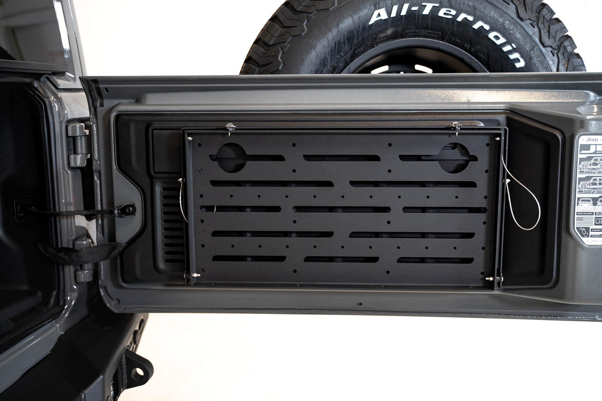 2018-2022 Jeep Wrangler JL Folding Trail Table by DV8 Off-Road