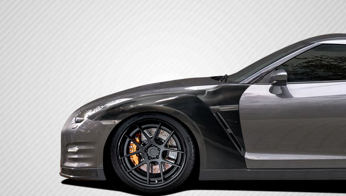 2009-2015 Nissan GT-R R35 Carbon Fiber OEM Fenders - 4 Piece - 109064