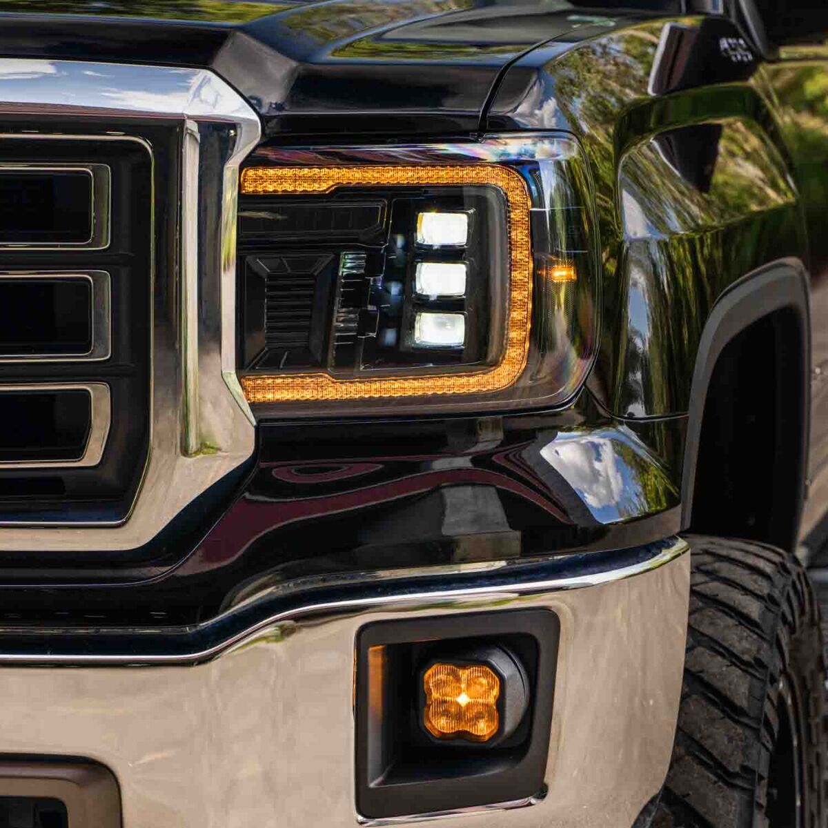 2014-2018 GMC Sierra 1500 and 2015-2019 GMC Sierra 2500/3500 LED Projector Headlights - Amber DRL Pair By Form Lighting