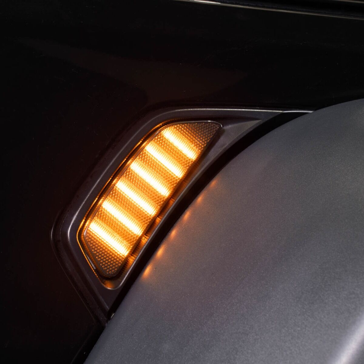 2018-2023 Jeep JL Wrangler LED Fender Lights Pair - Smoke By Form Lighting