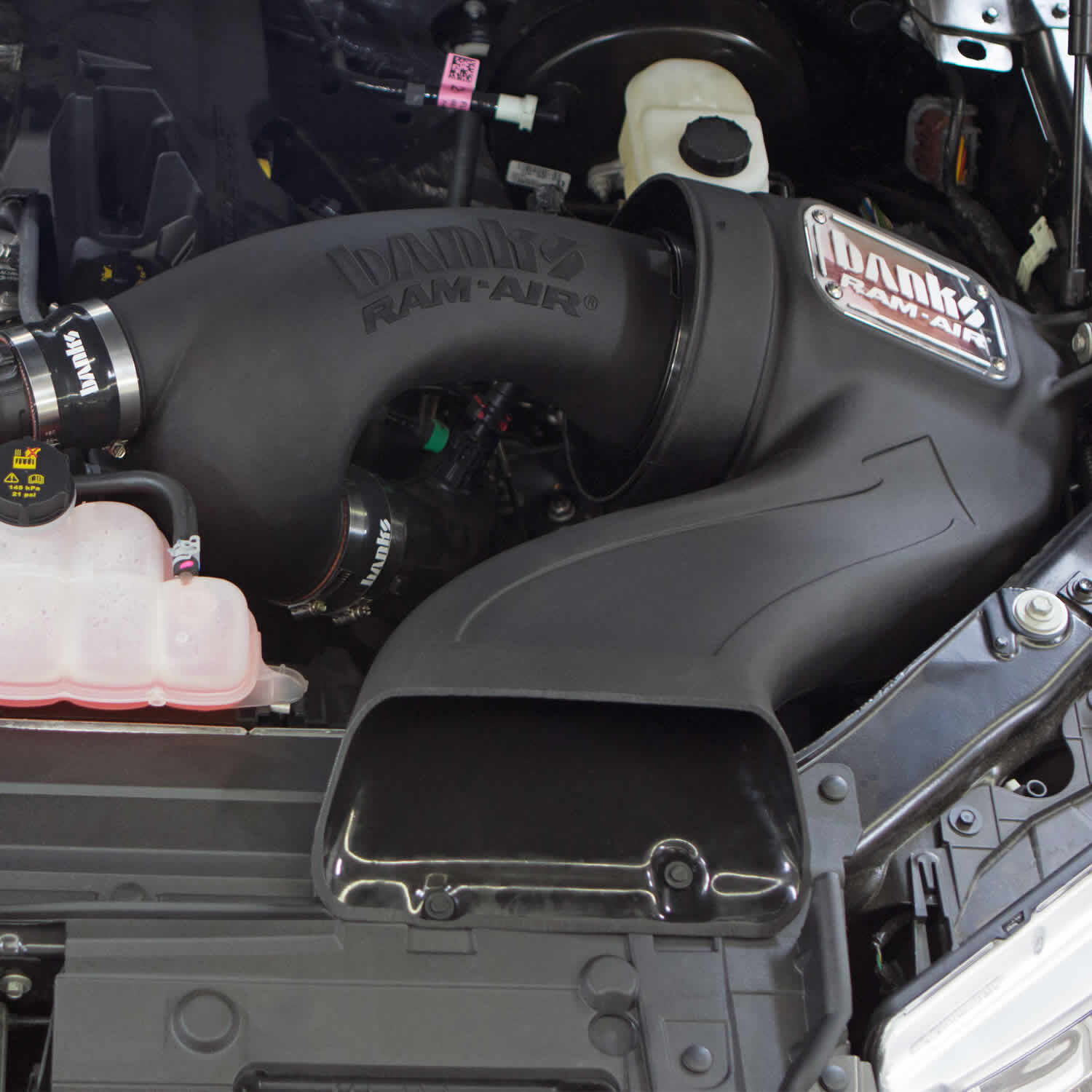 Ram-Air Cold-Air Intake System Oiled Filter 15-16 Ford F-150 2.7/3.5L EcoBoost Banks Power