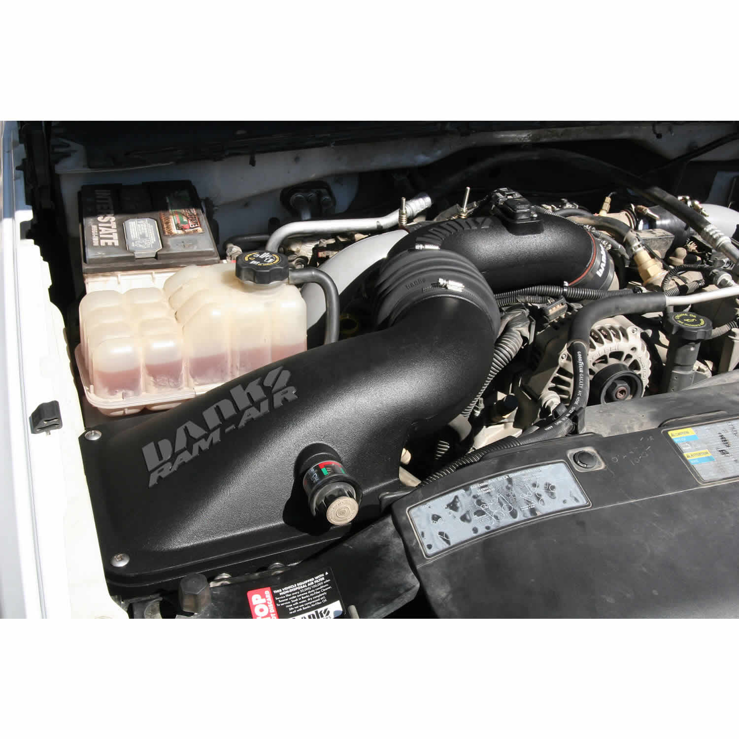 Ram-Air Cold-Air Intake System Oiled Filter 01-04 Chevy/GMC 6.6L LB7 Banks Power