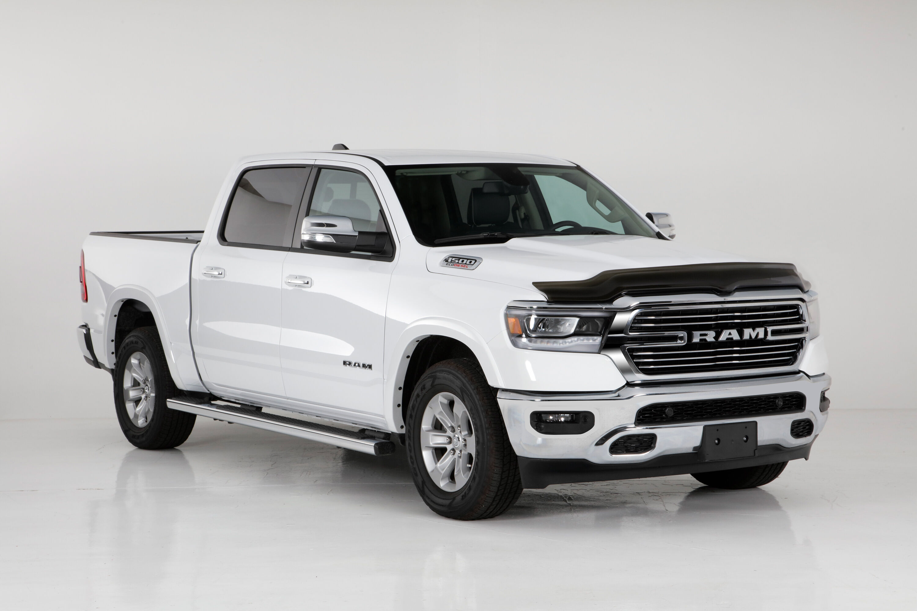 2019-2024 Ram 1500 Bug-Guard - Smoke