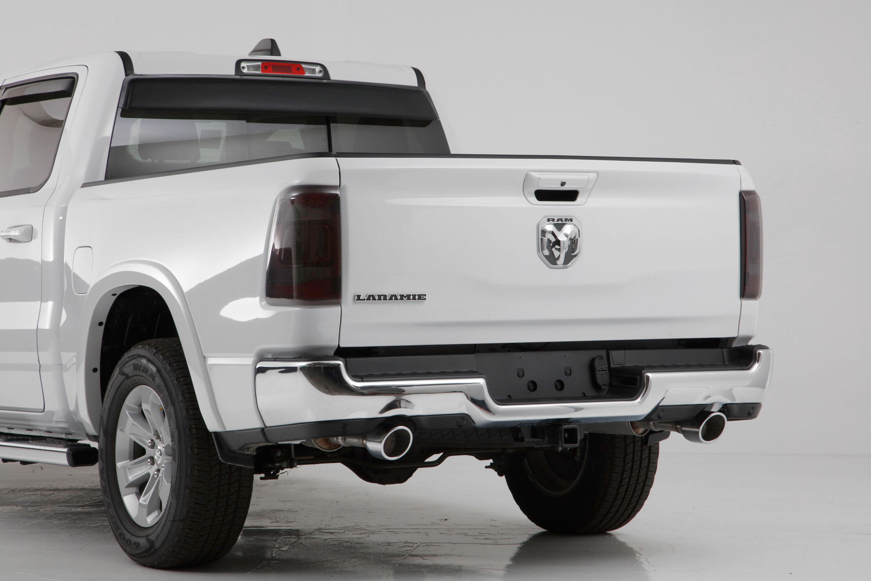 2019-2024 Ram 1500 Tail Light Covers 2PC Carbon-Fiber-Look