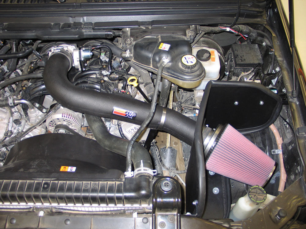 2005-2006 Ford F-350 5.4L V8 K&N Performance Air Intake System