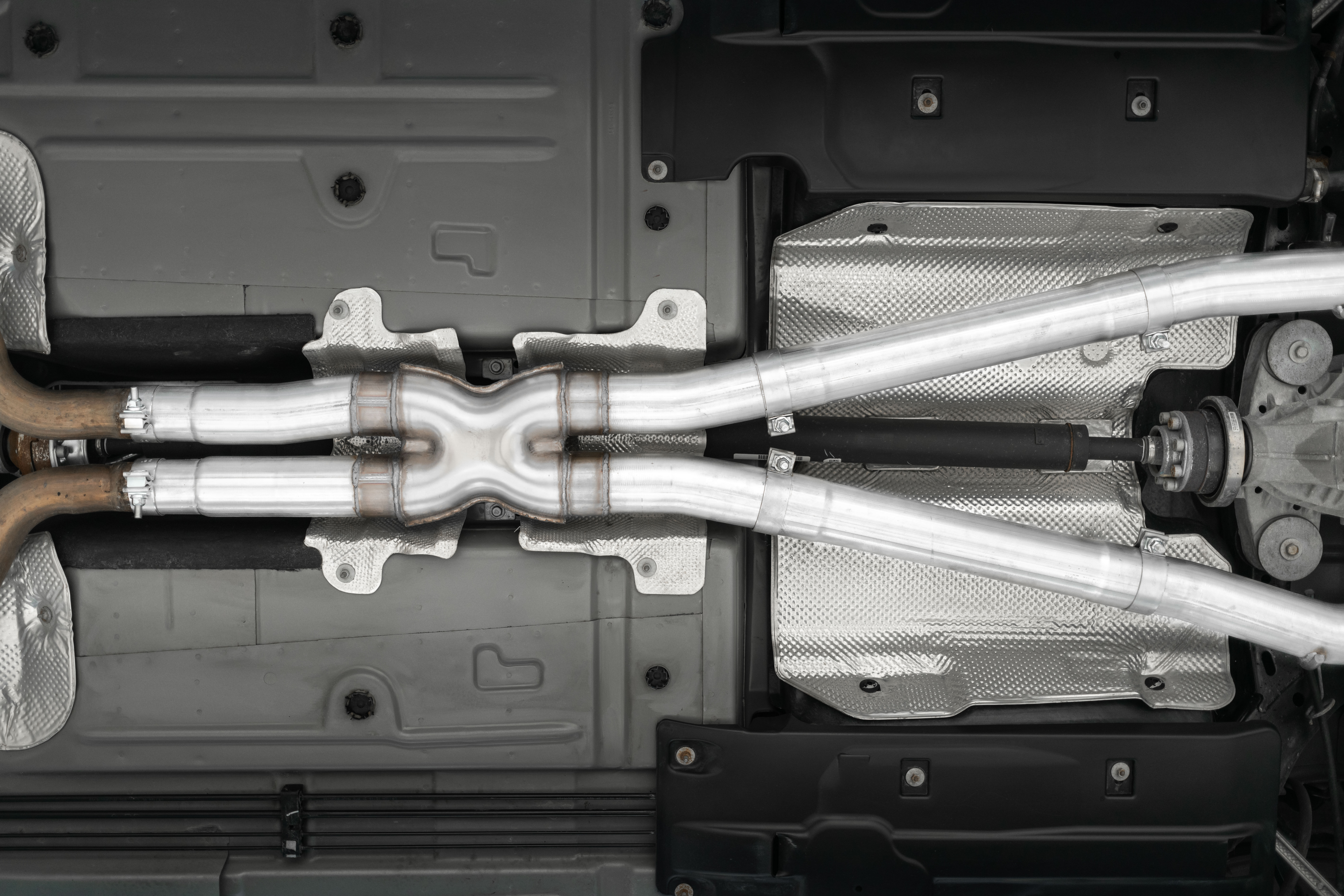 2015-2016 Dodge Challenger R/T/R/T Plus 5.7L V8 MBRP Exhaust 3in. Cat Back; Dual Rear; Quad Tips