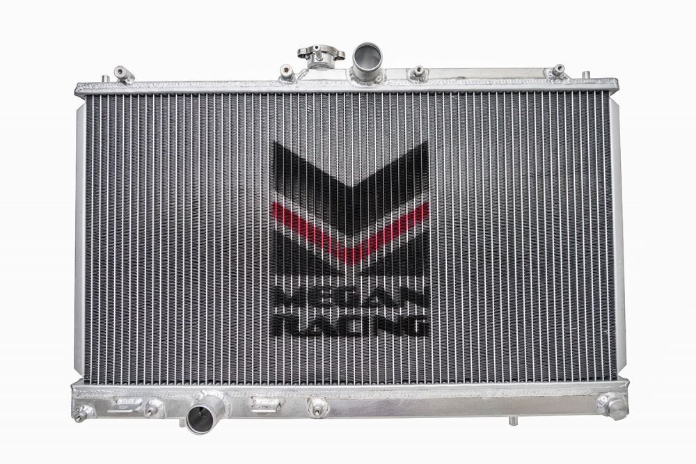 Radiator for Mitsubishi Evo 8/9 by Megan Racing - MR-RT-MLE03