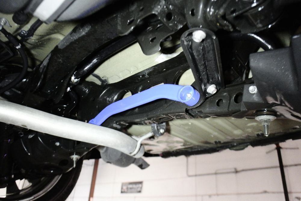 Toyota Rav4 06-18 Rear Lower Brace (Excludes Hybrid / AWD) by Megan Racing