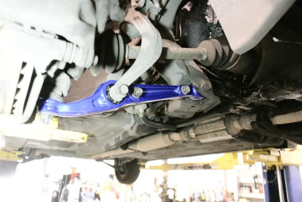 Honda Civic 1992-1995 Front Lower Control Arm (Spherical Equipped) by Megan Racing