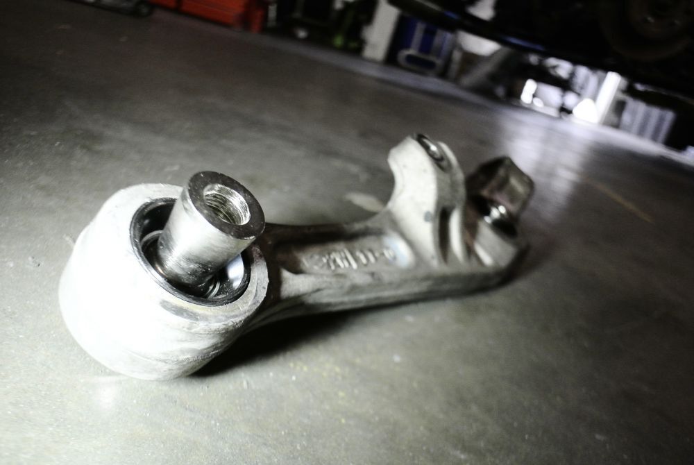 Nissan 350Z 03-08 / Infiniti G35 03-07 Front Lower Control Arm Bushing (Spherical) by Megan Racing