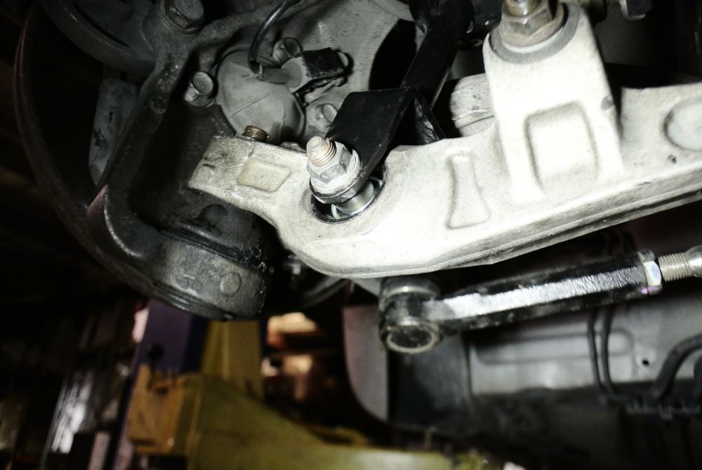 Nissan 350Z 03-08 / Infiniti G35 03-07 Front Lower Control Arm Bushing (Spherical) by Megan Racing