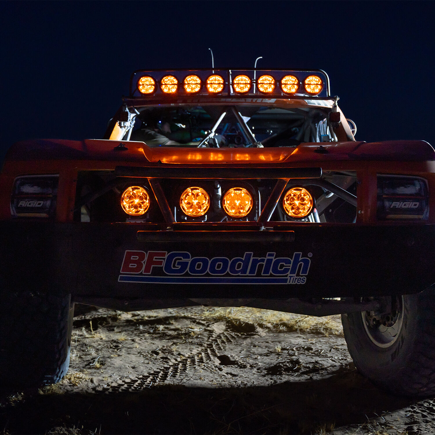 6 Inch 360-Series Laser with Precision Spot Optics and Amber Backlight Auxiliary LED Light by Rigid Industries - 36211