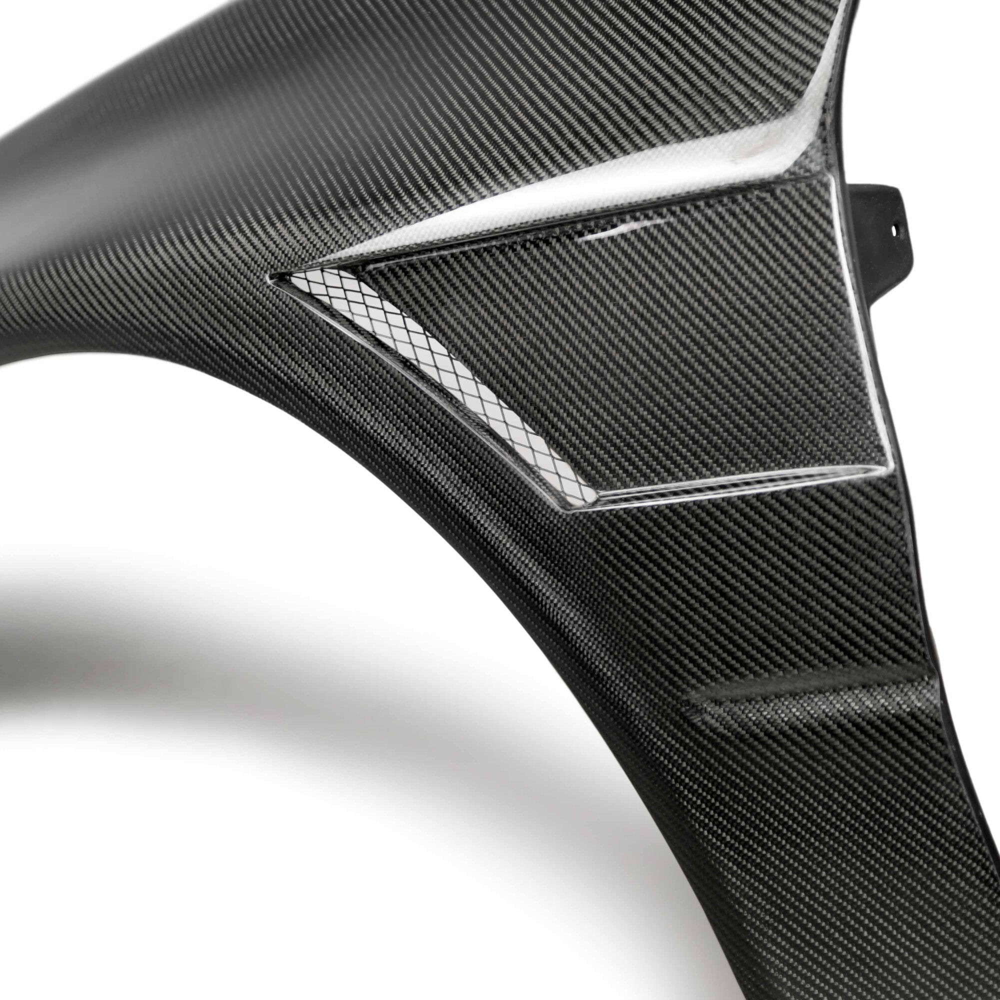 2003-2006 Mitsubishi Lancer EVO 8/9 10MM Wider Carbon Fiber Fenders by Seibon