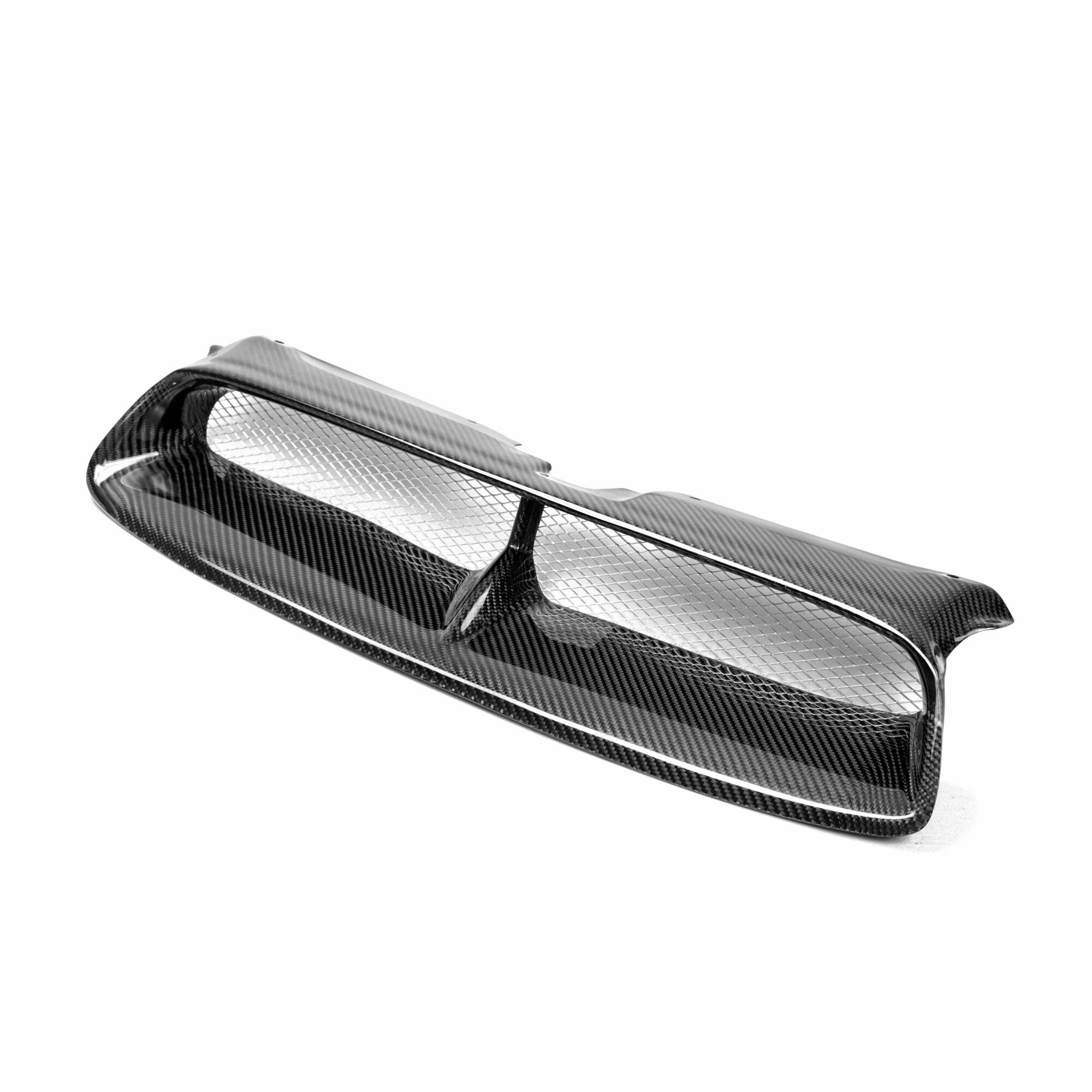 2004-2005 Subaru Impreza Base/WRX CW Style Carbon Fiber Front Grille by Seibon - FG0405SBIMP-CW