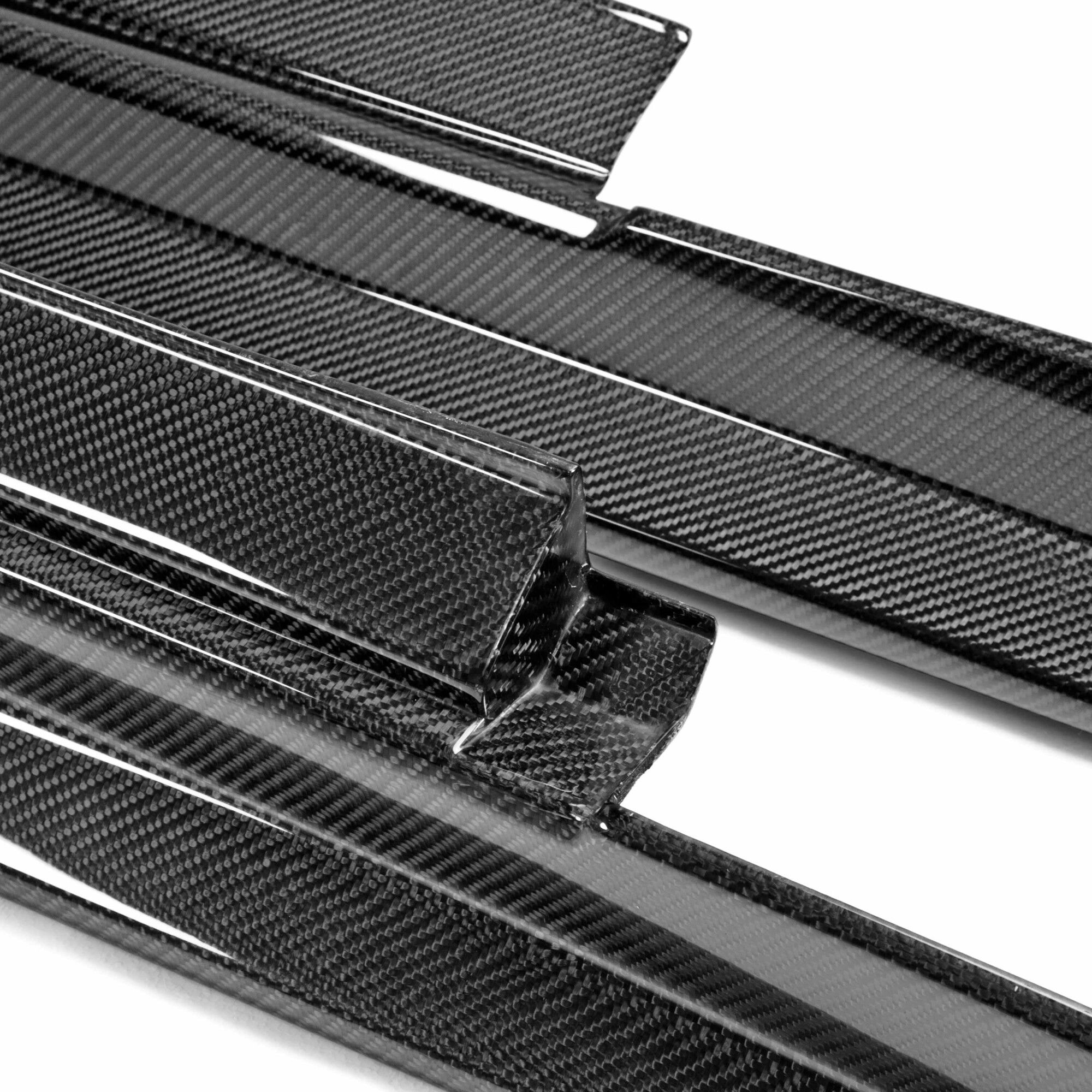 2009-2016 Nissan GTR VS Style Carbon Fiber Side Skirts by Seibon