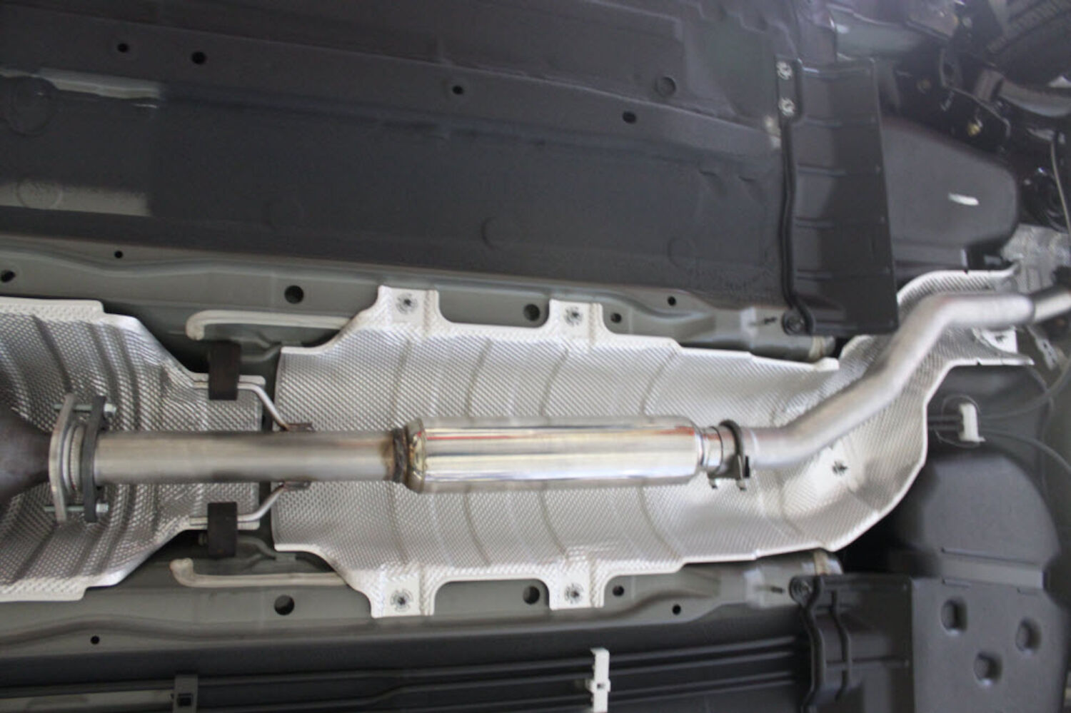 Stillen Exhaust Mid-Pipe for 2011-2017 Nissan Juke AWD