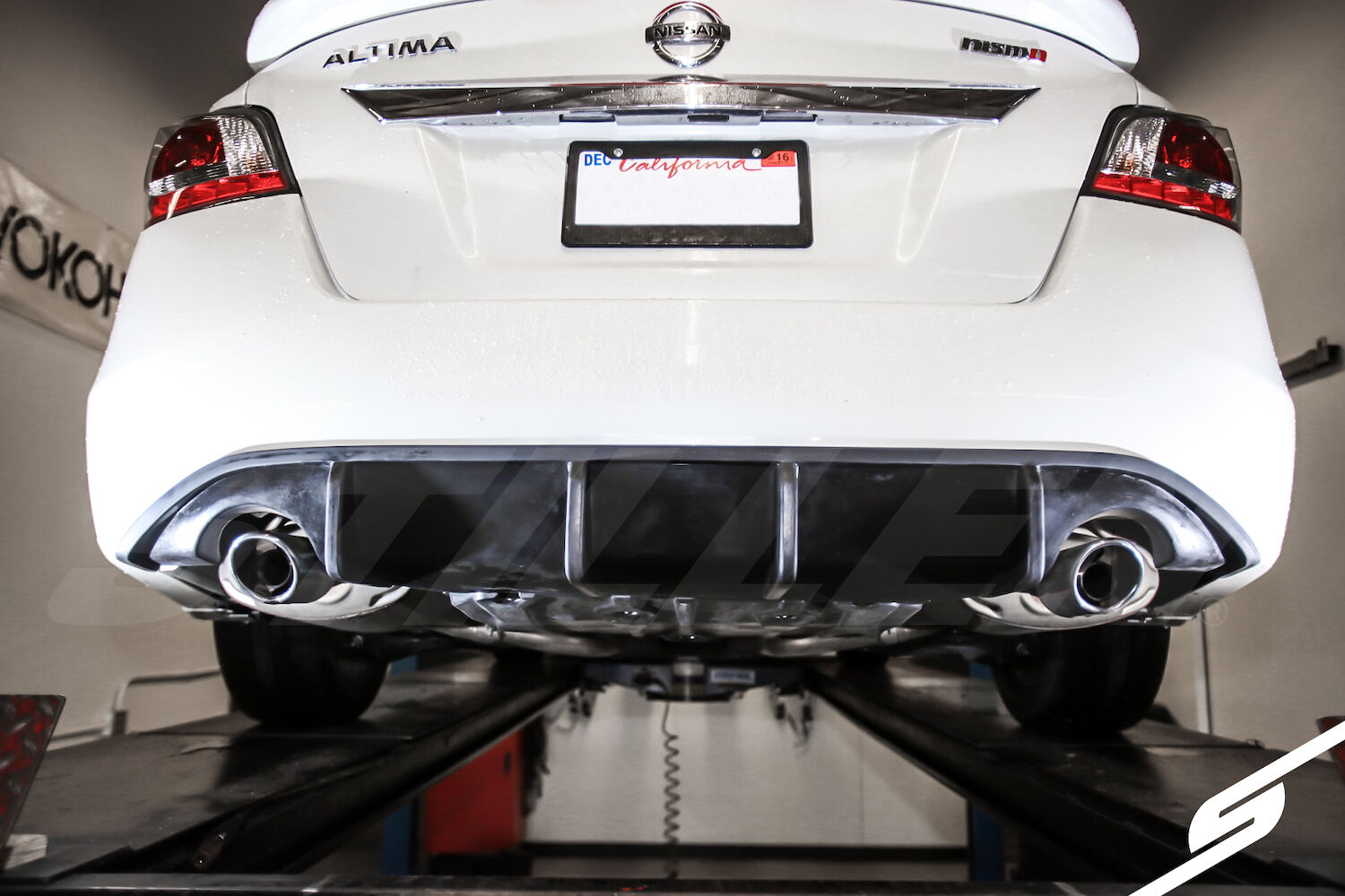 2013-2015 Nissan Altima Stillen Rear Diffuser - KB13145
