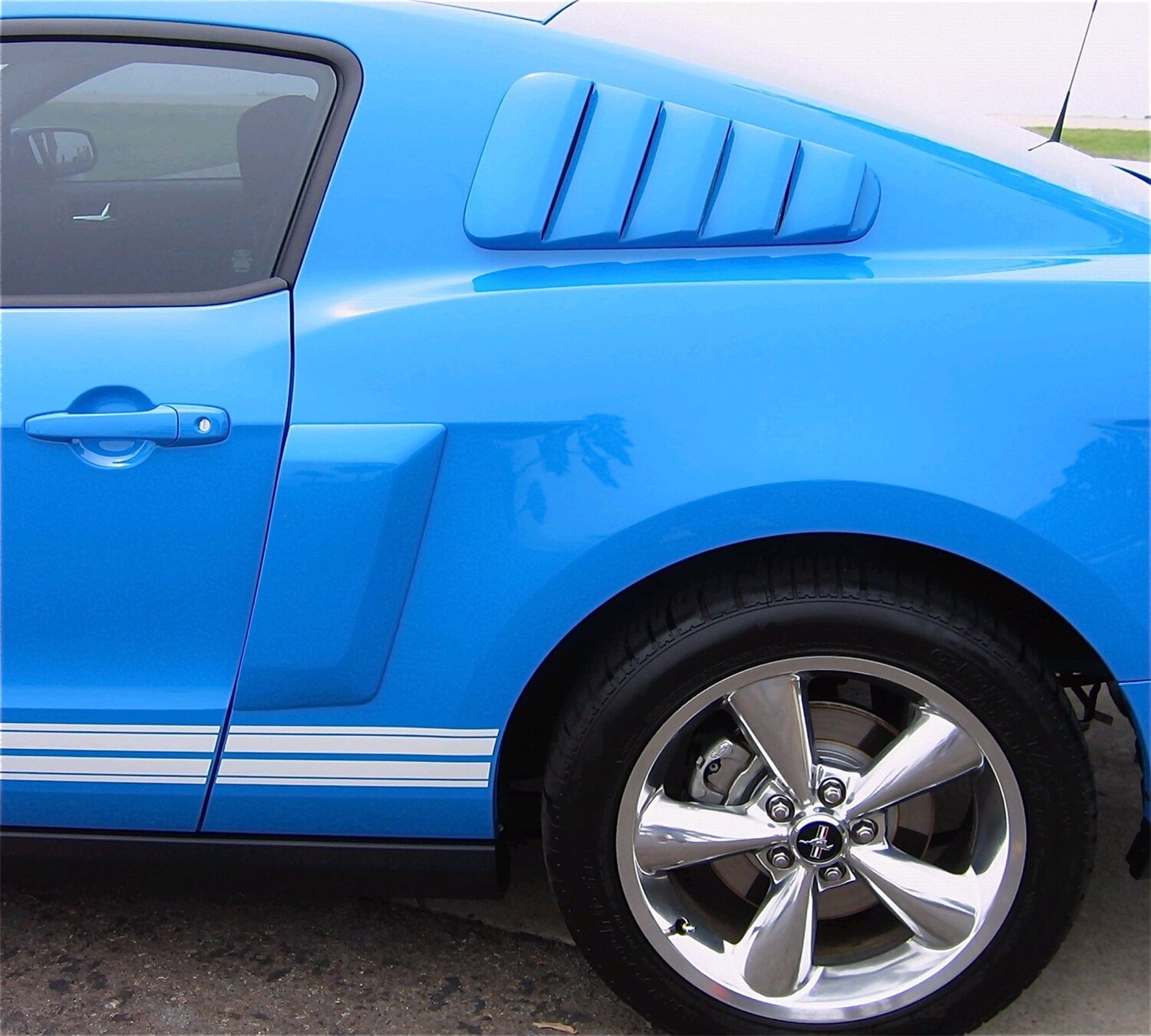 2010-2013 Ford Mustang Street Scene Urethane Side Window Louvers