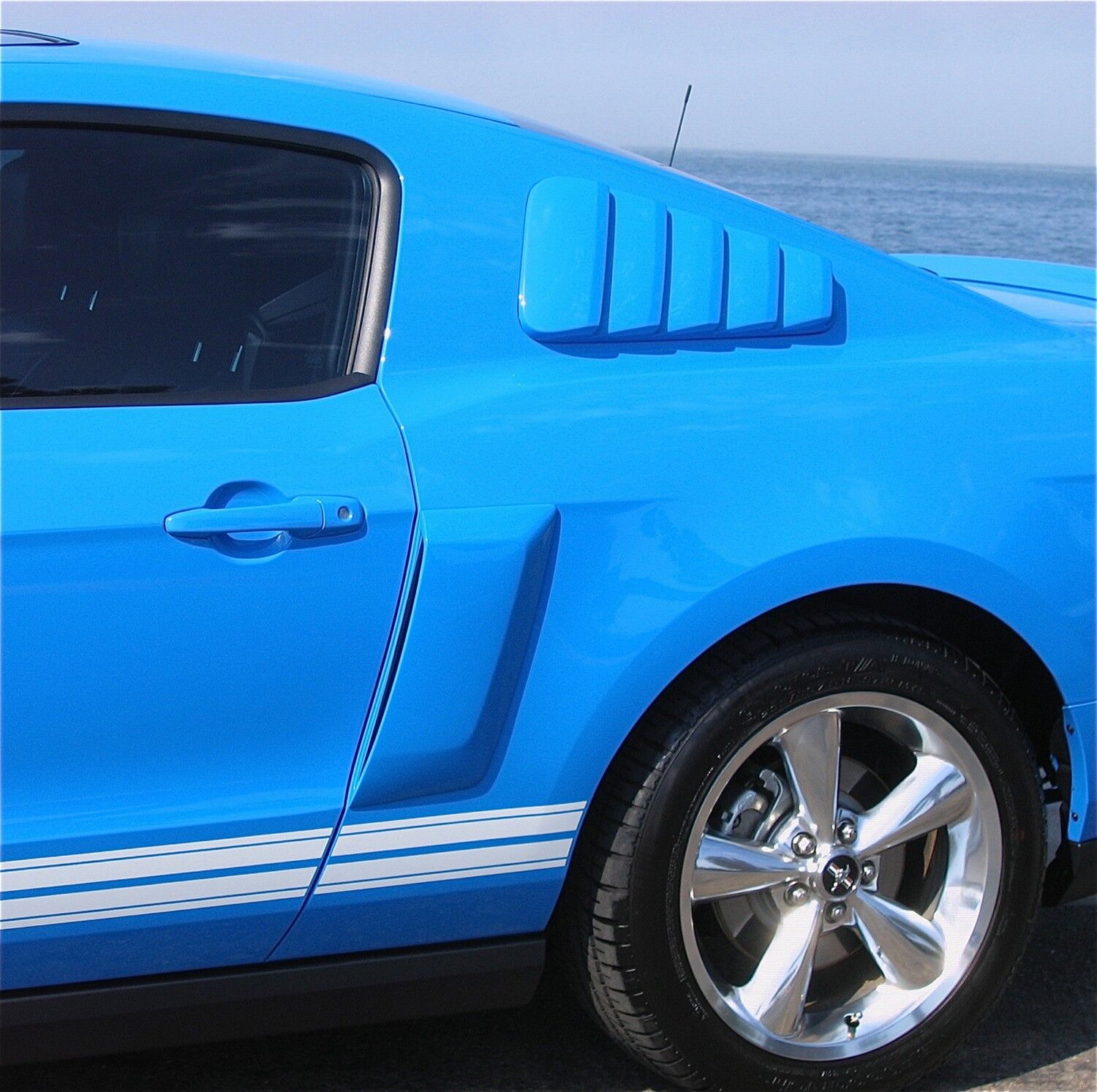 2010-2013 Ford Mustang Street Scene Urethane 1/4 Panel Side Ducts