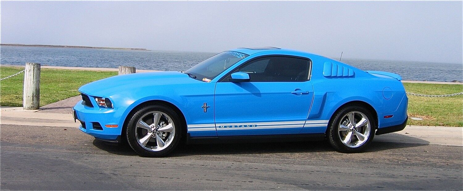 2010-2013 Ford Mustang Street Scene Urethane 1/4 Panel Side Ducts